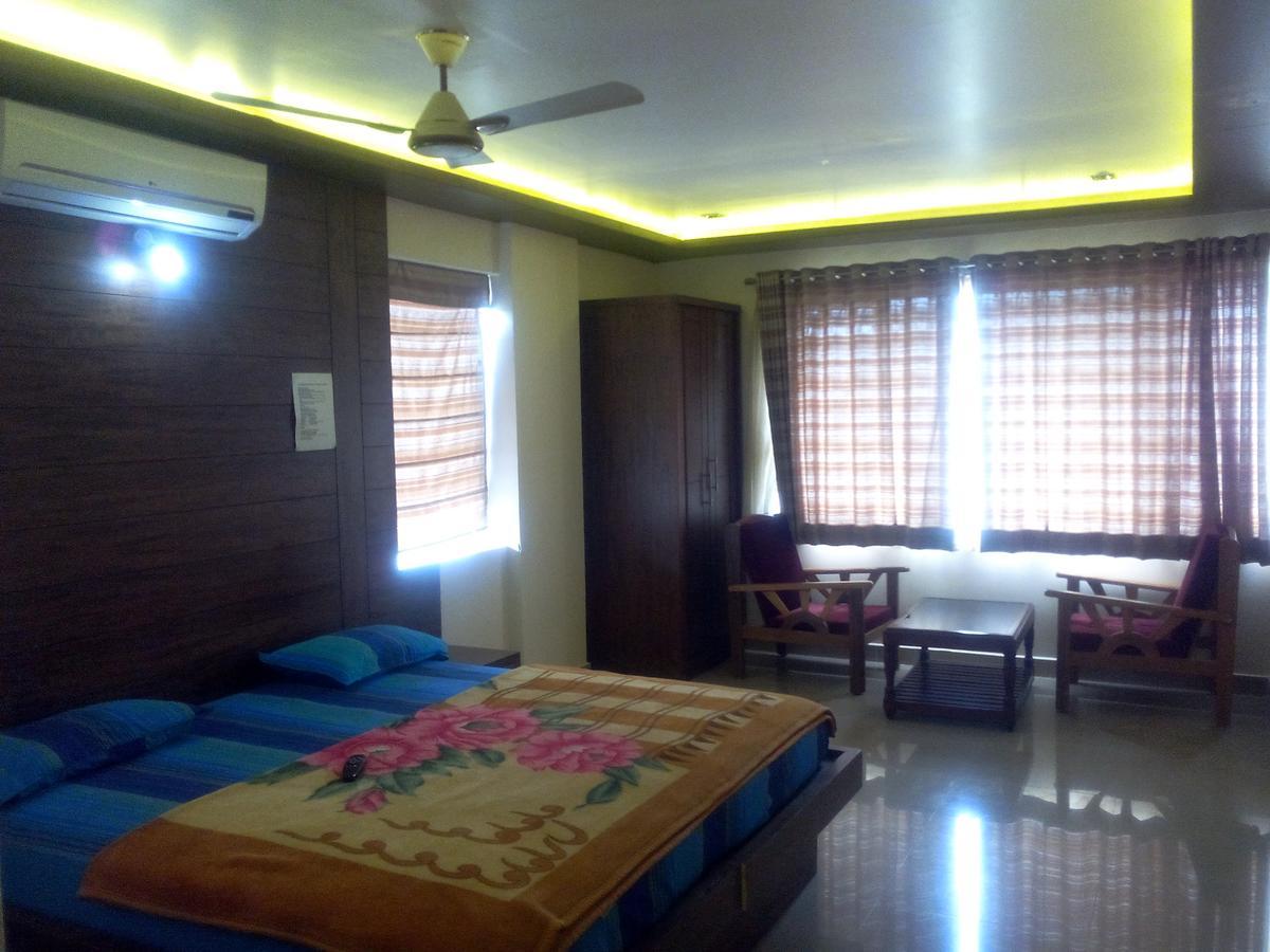Suprabha Residency Vila Kalasa Exterior foto