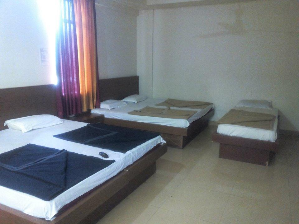 Suprabha Residency Vila Kalasa Exterior foto